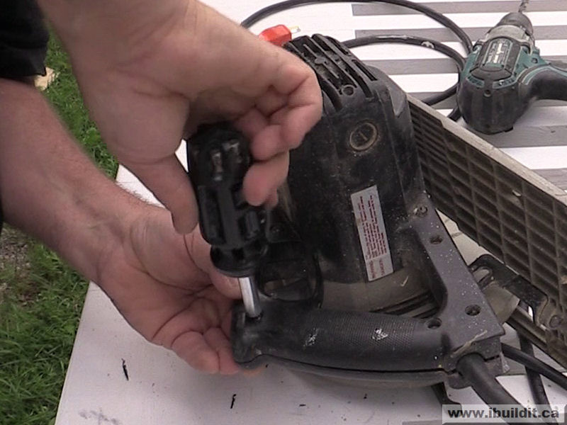 Replacing The Cord On My Circular Saw IBUILDIT.CA